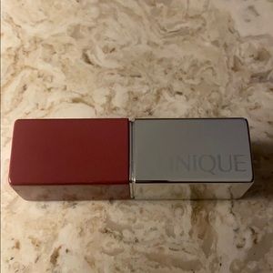 Clinique lip color